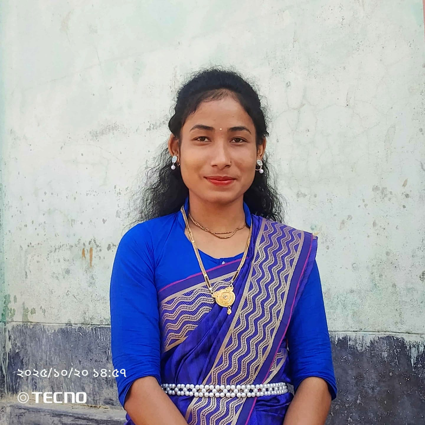 কবিতা: এক মূহুর্ত্তের ভালোবাসা