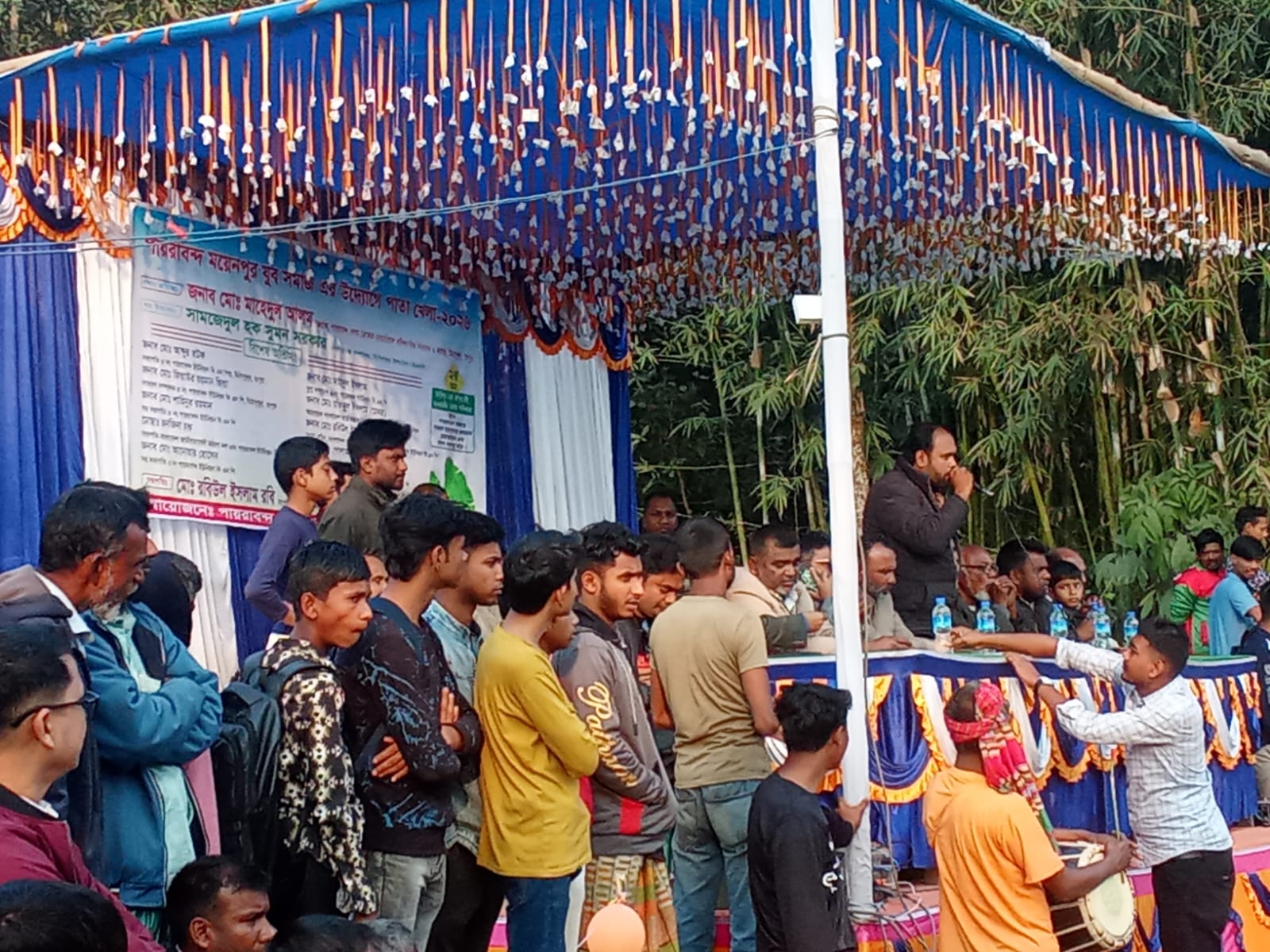 পাতা খেলাকে ঘিরে অসুস্থতা, প্রশ্নের মুখে পায়রাবন্দ ময়েনপুর যুব সমাজের আয়োজন