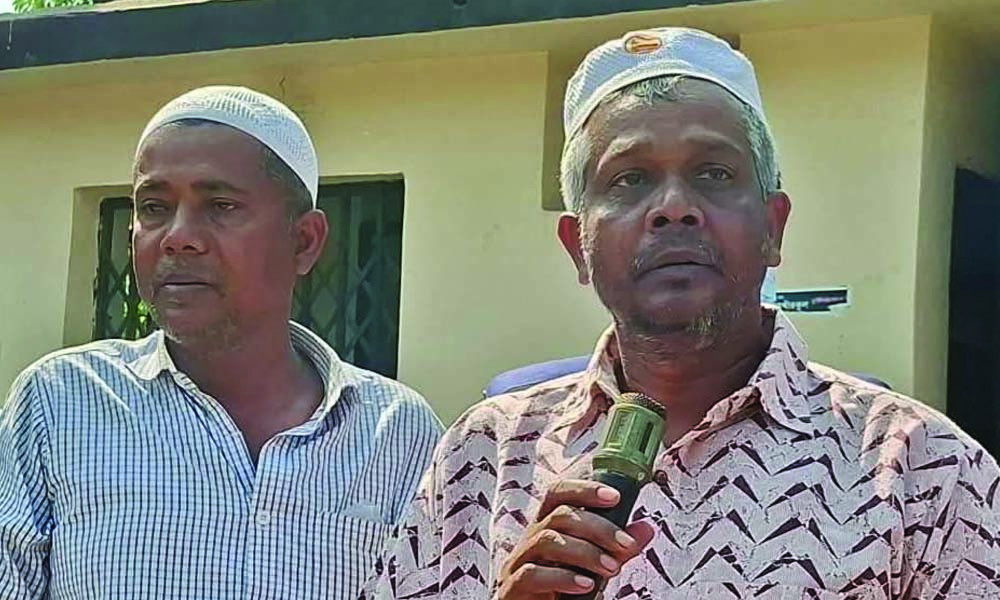 বাবা-মাকে হারিয়ে অবশেষে জামিনে মুক্ত আওয়ামী লীগ ও শ্রমিক লীগের দুই নেতা