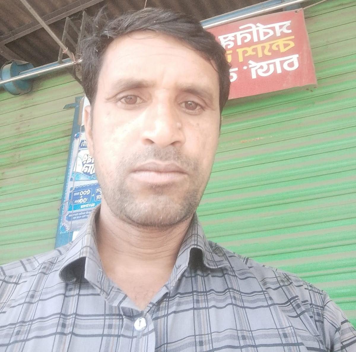 কবিতাঃ এসো নাকো বৈরী হতে
