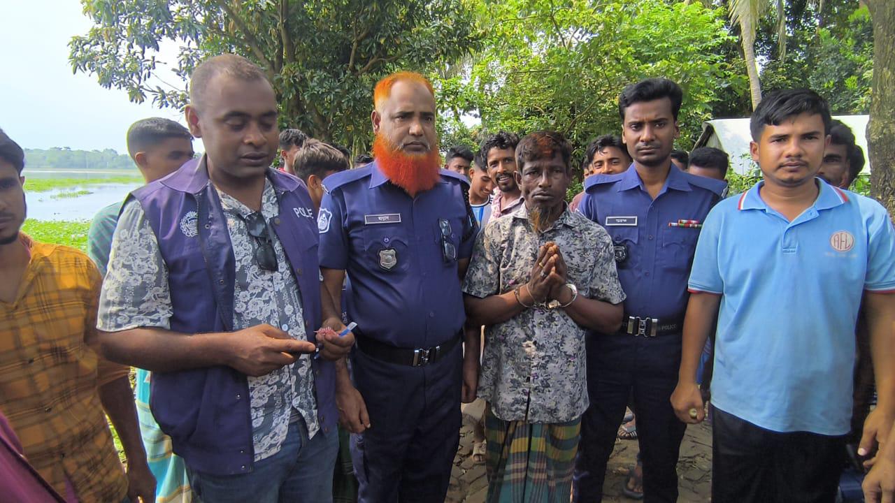ধর্মপাশায় ৩৮ পিস ইয়াবাসহ মাদক কারবারি আটক, গ্রামবাসীর হাতে