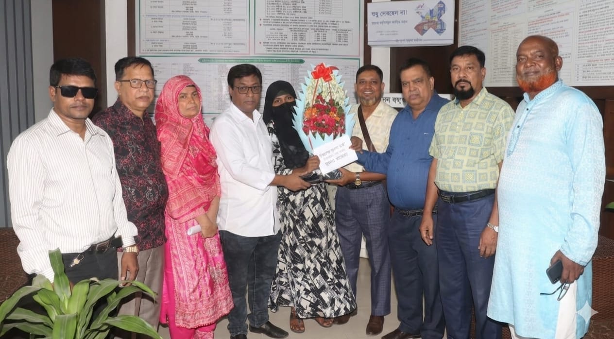 কেডিএ’র নবনিযুক্ত চেয়ারম্যান শফিকুল আলম মনার সাথে ‘নিরাপদ খুলনা চাই’-এর শুভেচ্ছা বিনিময়